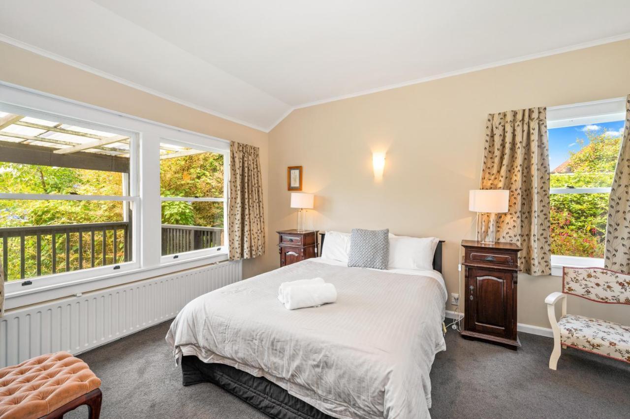 Springfield Rise Lodge - Rotorua Holiday Home Bagian luar foto