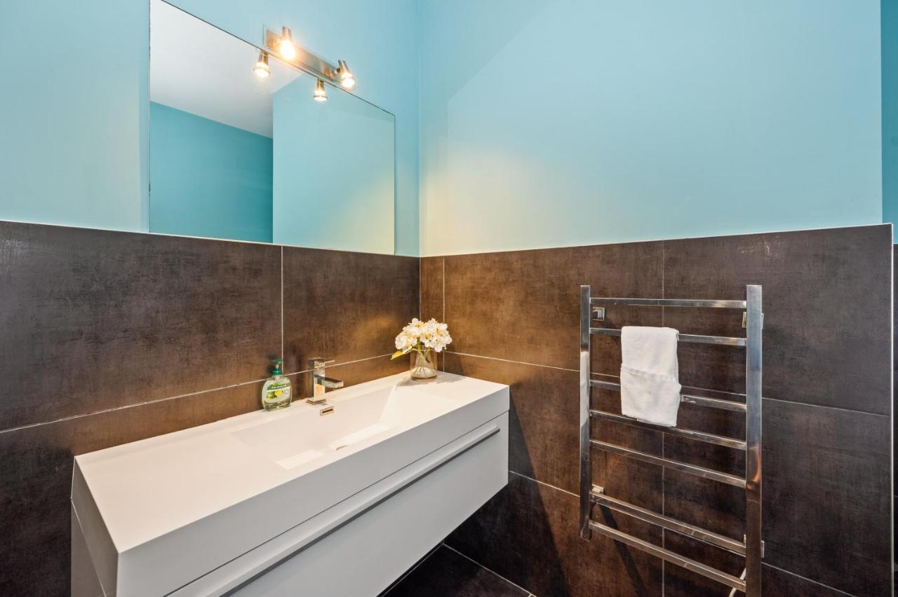 Springfield Rise Lodge - Rotorua Holiday Home Bagian luar foto